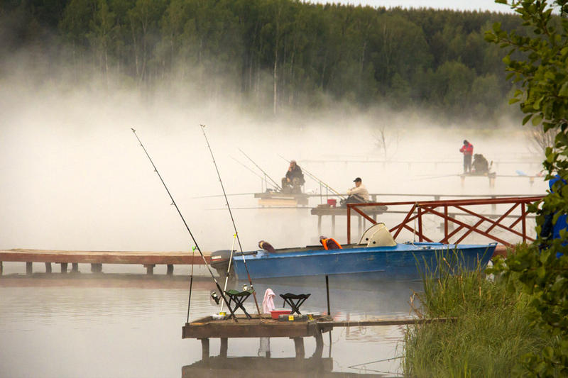 Рыбалка на озерах форум. Рыбалка на озере. Оз Ясское. Рыбалка на озере Яссы. Кичаны озеро рыбалка.